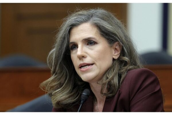 US lawmaker proposes bill to ban immigration from three African countries